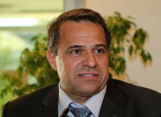 İstifa etmedi görevden alındı