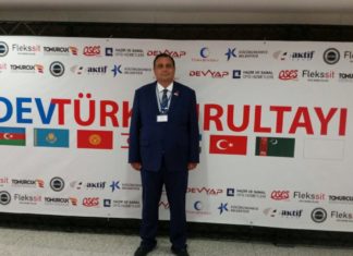 Doç. Dr. Uğur ÖZGÖKER KKTC yi temsilen; 7 TÜRK DEVLETİNİ BİRLEŞTİRMEK İÇİN 07/07/2017 tarihinde yapılan TÜRKBİLGEDEV ÇALIŞTAYI ve DEV TÜRK KURULTAYI’ nda Divan Heyeti Üyeliği ve Çalıştay Oturum Başkanlığı Yaptı