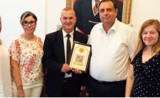 KIBRIS AMERİKAN ÜNİVERSİTESİNDEN KKTC BAŞBAKANLIK PROJESİNE BÜYÜK DESTEK