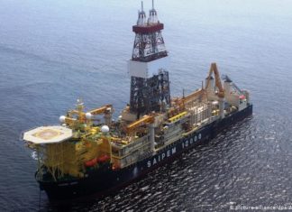 ÇİN HABER AJANSI “Xinhua.” KIBRIS AMERİKAN ÜNİVERSİTESİ REKTÖRÜ ve TÜRK-KUZEY KIBRIS TÜRK TİCARET ODASI BAŞKANI Prof. Dr. Uğur ÖZGÖKER’ le DOĞU AKDENİZ’DEKİ GERİLİM VE BÖLGEDEKİ DOĞALGAZ-PETROL SONDAJLARI KONUSUNDA RÖPORTAJ YAPTI