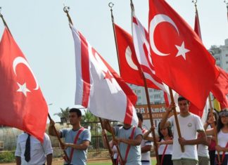 KKTC’ DE BARIŞ VE ÖZGÜRLÜK BAYRAMININ 45. YILI GÖRKEMLİ TÖRENLERLE KUTLANDI