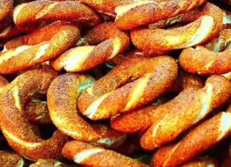 KKTC’de simit 10 Liraya çıktı!