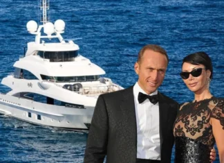 Rus milyarder Kıbrıs vatandaşlığından atıldı