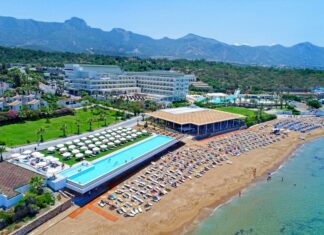 Akdeniz’in incisi Kıbrıs turizmde rekora koşuyor