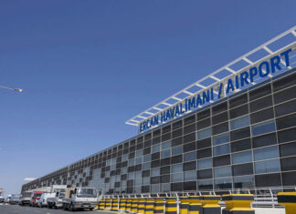 Yönetim Kurulu Başkanı Emrullah Turanlı olan Ercan Havalimanını işleten T&T Firması zarar bahanesiyle Devlete hiç vergi ödemedi.