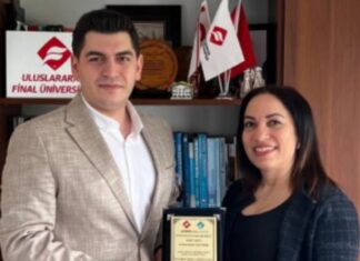 Merit Oteller Grubu, üniversite öğrencilerinin mesleki gelişimine sunduğu katkılarla “En İyi Staj Olanakları” ödülünün sahibi oldu.